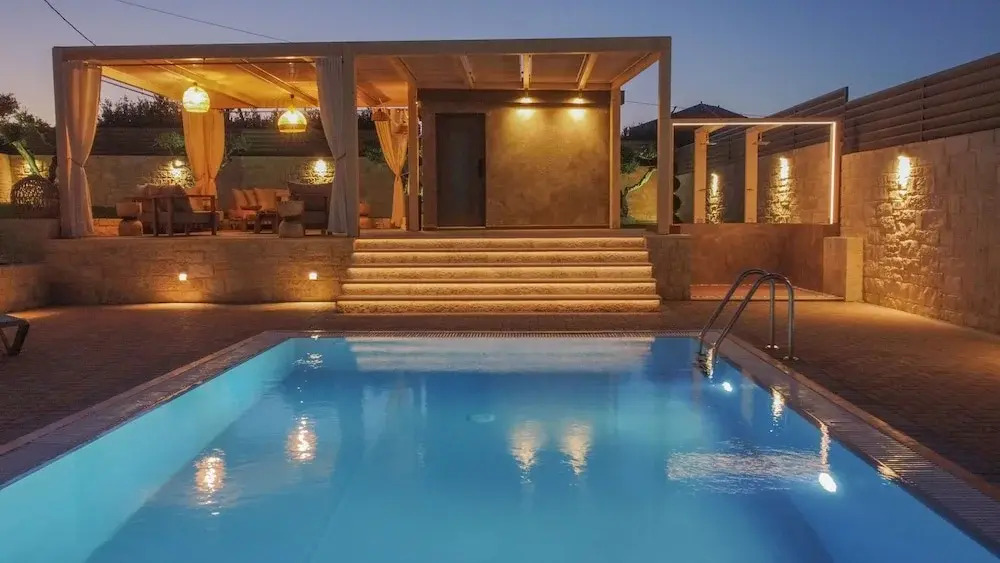 Avelia Luxury Villa With Private Pool — 4-Star Luxury Hotel in Hersonissos, Greece