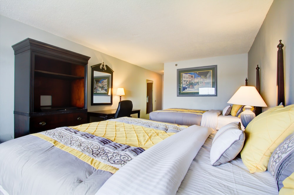 Olive Tree Hotel and Banquet Halls - photo 11