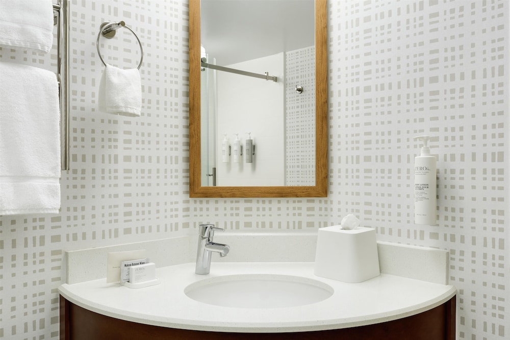 Hampton Inn Lancaster - photo 31