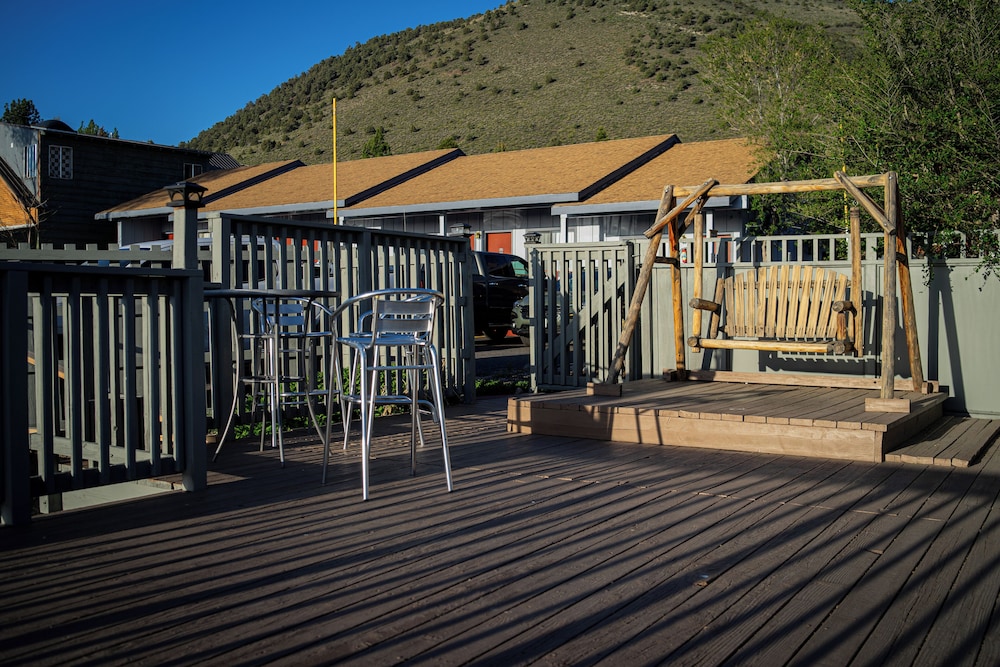 Yosemite Gateway Motel - photo 76