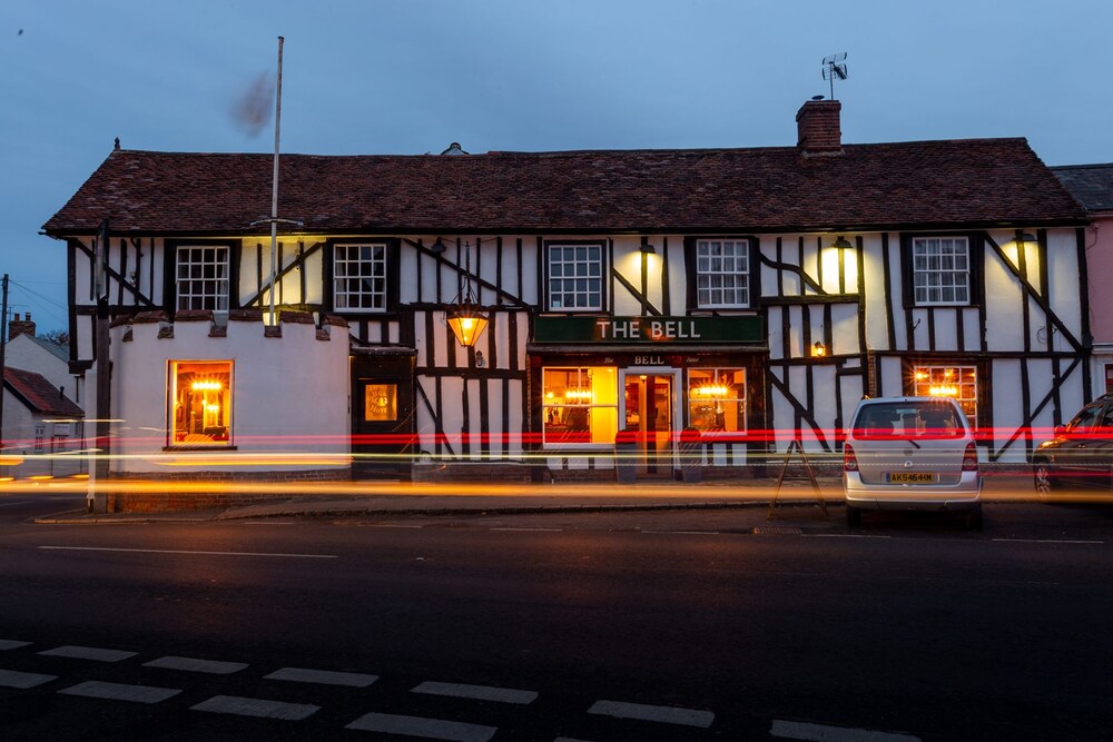 The Bell Hotel — hotel in Sudbury