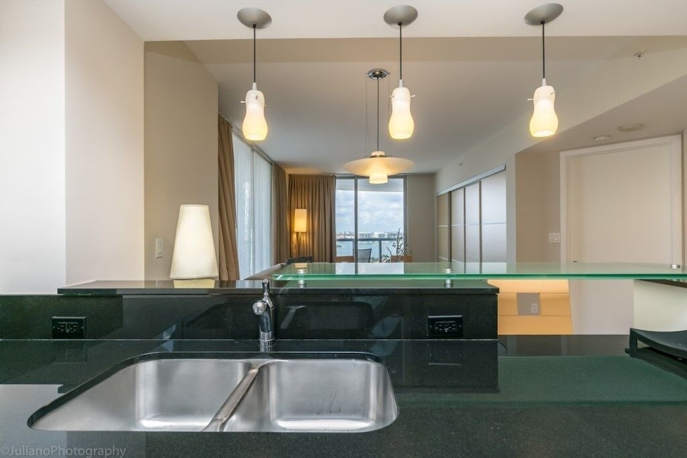 2 Br Luxury Suite In Marenas Beach Resort 2 Bedroom Condo by RedAwning - photo 8