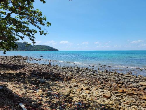 Sunstone Koh Chang - carbon neutral hotel in Unknown City
