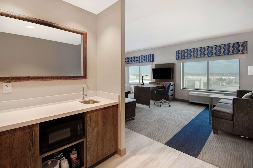 Hampton Inn by Hilton Queen Creek - photo 9