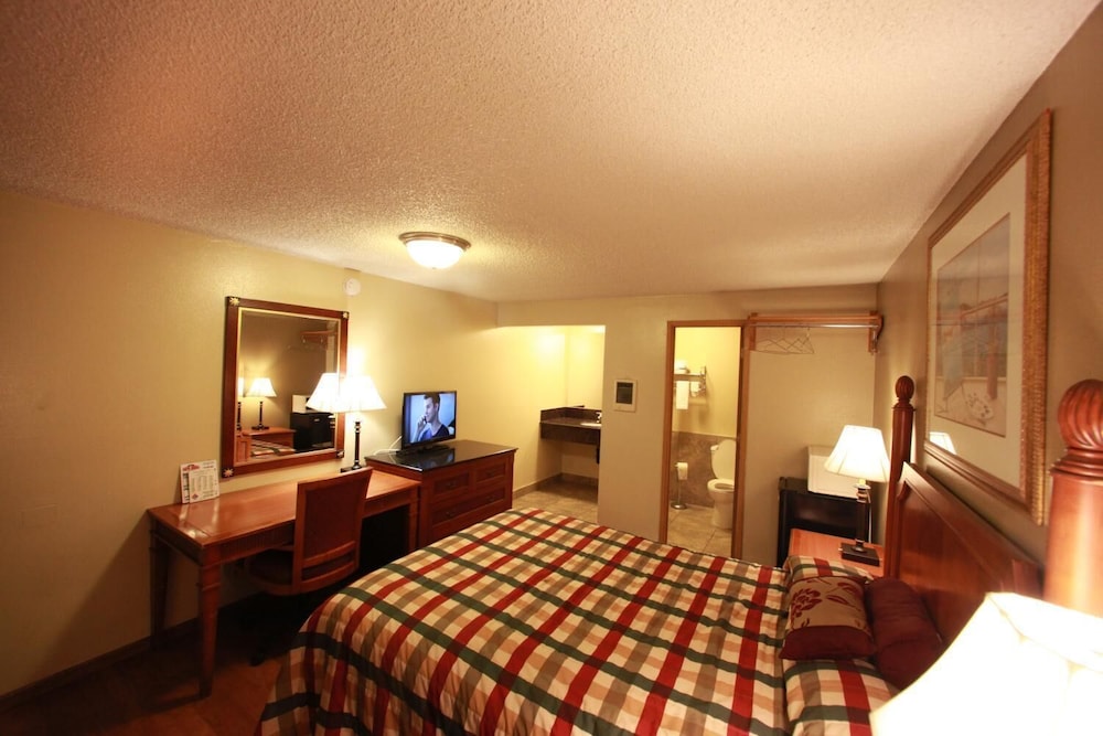 Executive Motel - photo 9