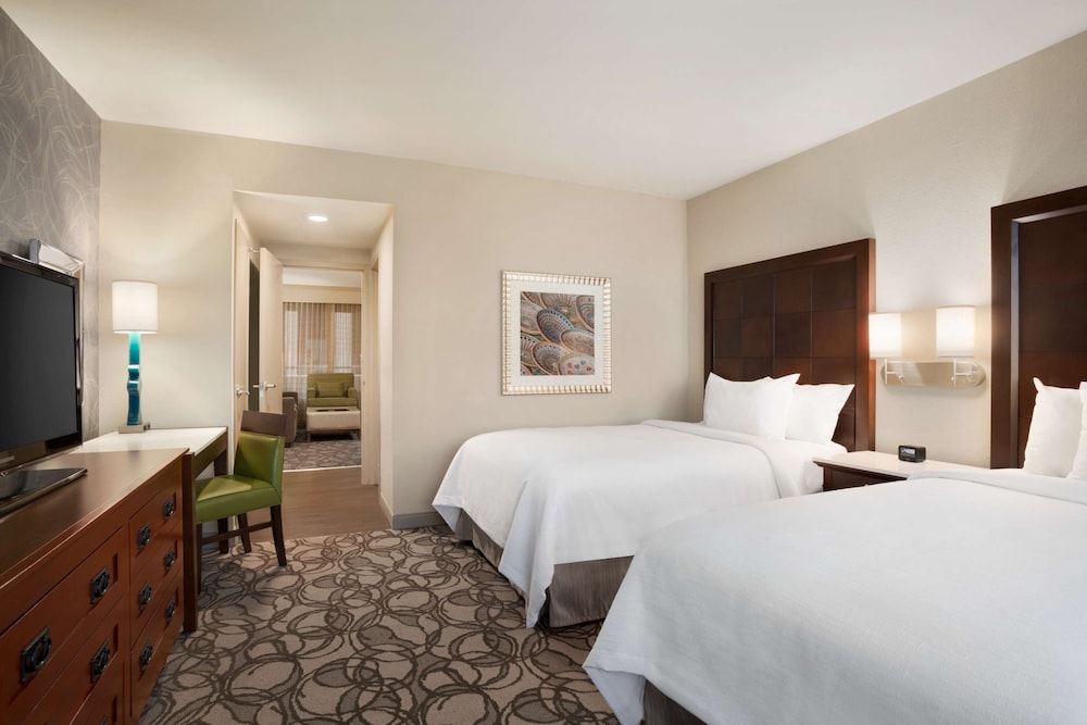 Embassy Suites by Hilton San Antonio Airport - photo 23