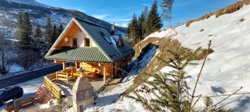 Štýlový Zrub Martina B s pieckou a kúpacou kaďou — Zdiar — photo 4