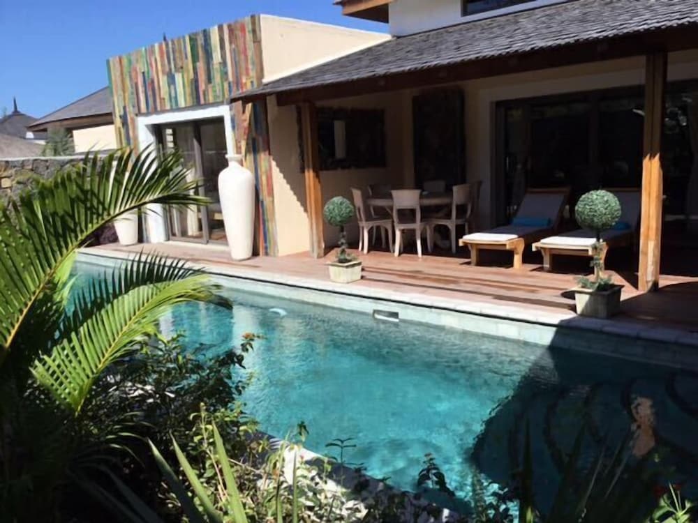 Komaneka Villas — 4-Star Luxury Hotel in Grande Riviere Noire, Mauritius