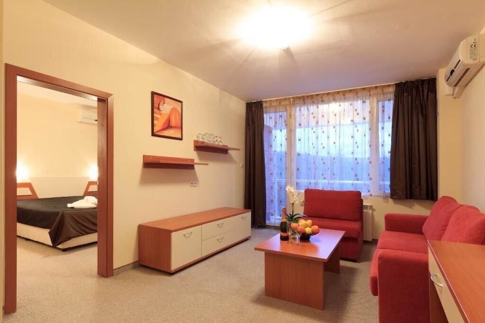 Relax Coop Hotel — hotel in Veliko Turnovo