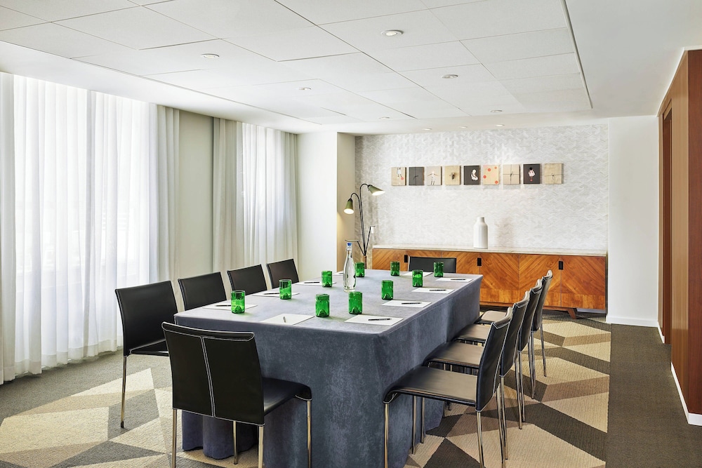 Royal Palm South Beach Miami a Tribute Portfolio Resort - photo 25