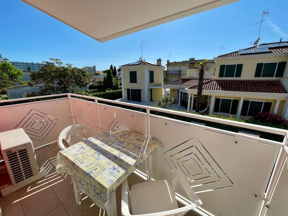 Relax in our Flat Near the Coast — 4-Star Luxury Hotel in Caorle, Italy