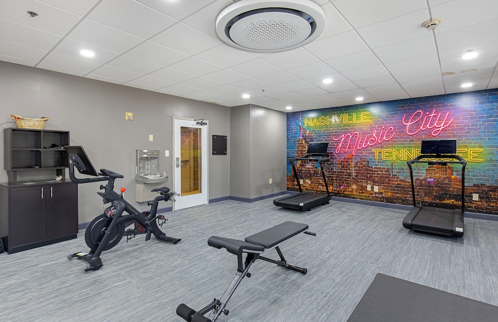 Crowne Plaza Nashville Airport by IHG - photo 22
