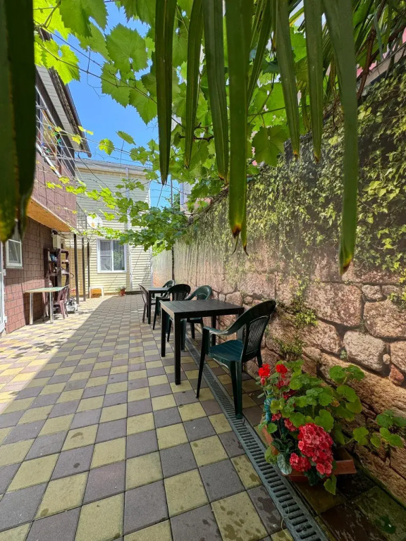 Polina Hotel in Vardane, Russia