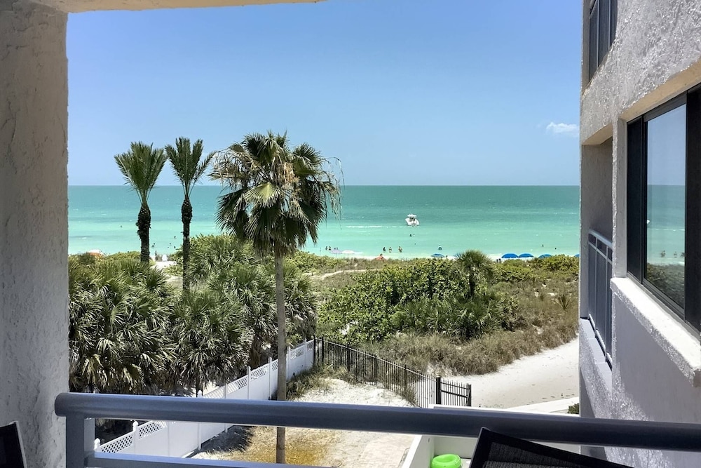 Siesta Sands Beach Resort 4th Floor With Elevator - photo 40