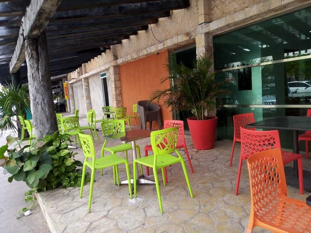 MayaFair Design Hotel