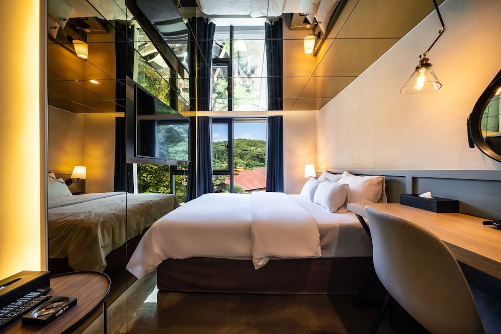 Hotel Moon — hotel in Anyang-Si