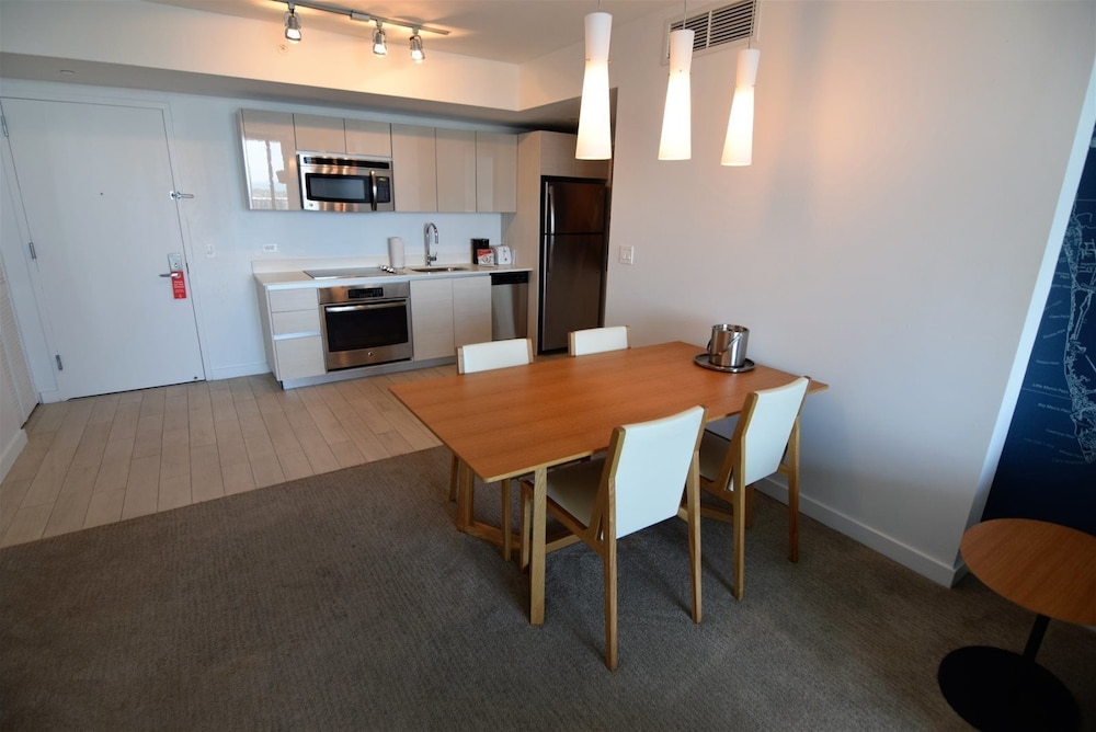 Stuning Ocean View 3 Bed 3 Bath Across The Beach @ Beachwalk - photo 13