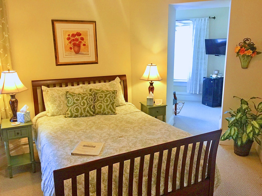 Lyndon House B&B - photo 36