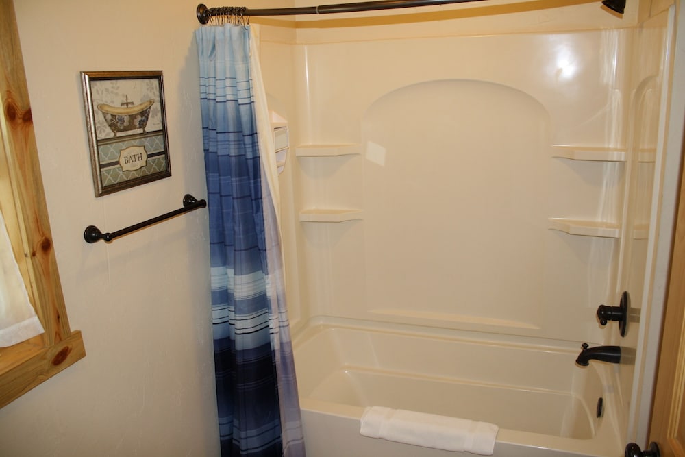 The Historic Wapiti Lodge - photo 117