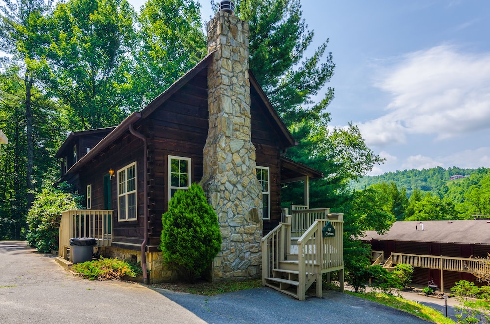 Highland Hills Motel and Cabins A Master Hosts Resort - photo 48