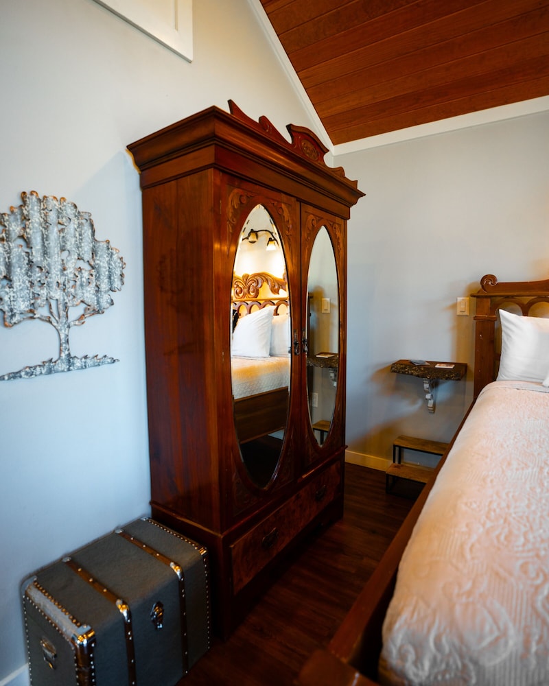 Starlight Haven Hot Springs - photo 155