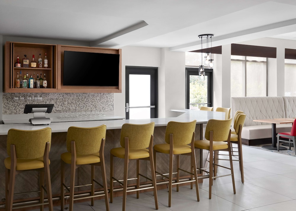 Hilton Garden Inn Beaufort - photo 26