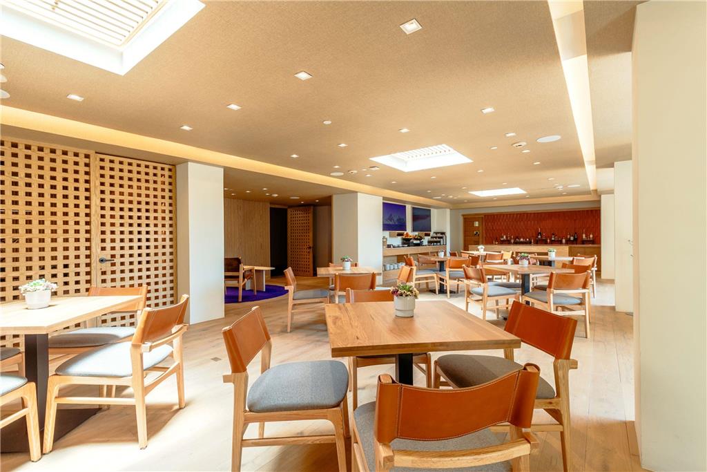 Executive Floor