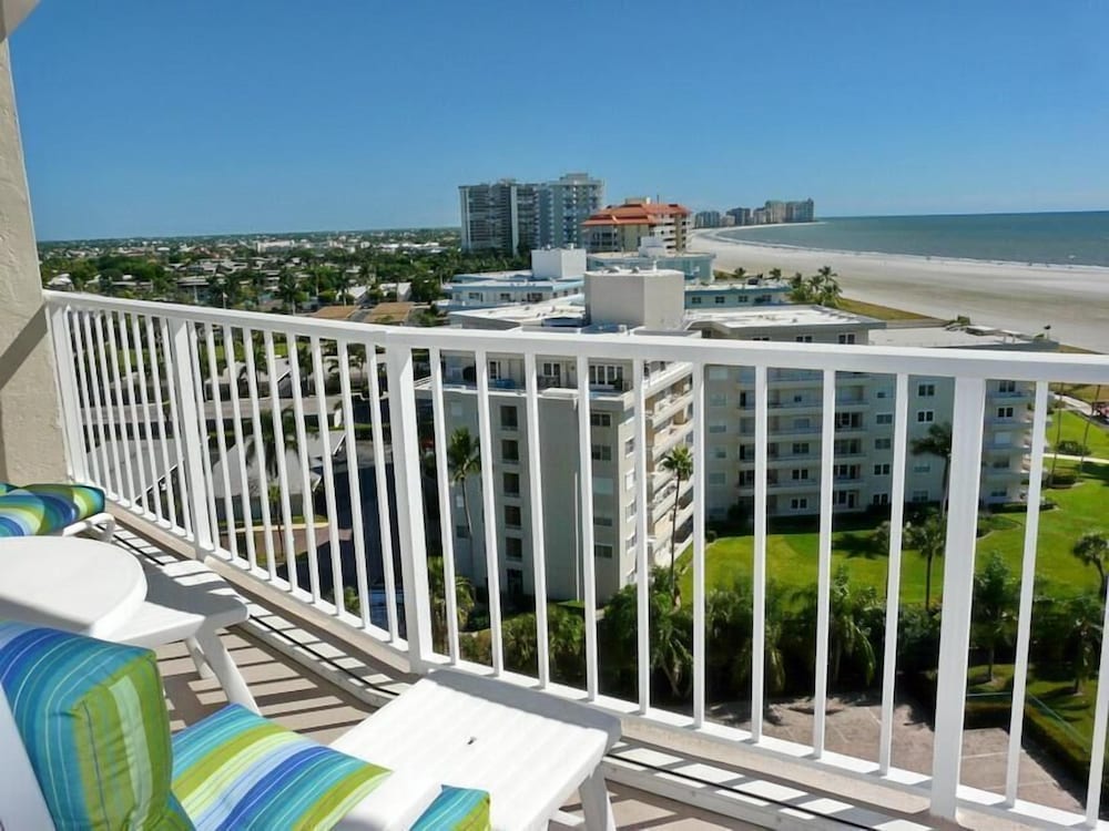 South Seas Tower 1 1204 Marco Island - photo 31