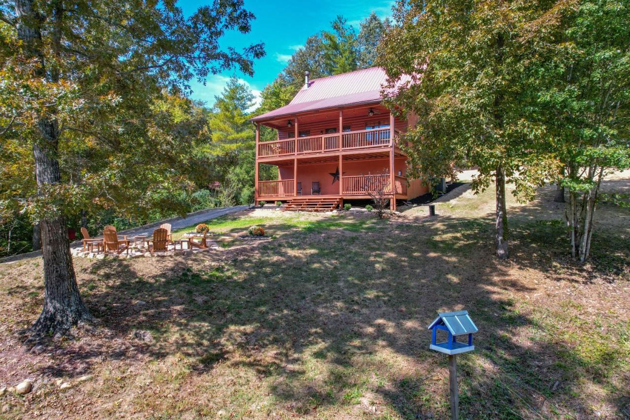 Golden Valley Retreat in Townsend, United States