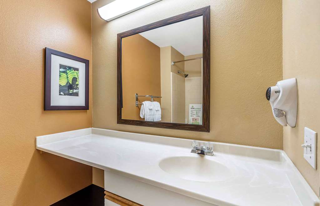 Extended Stay America Select Suites Chicago Naperville East - photo 26