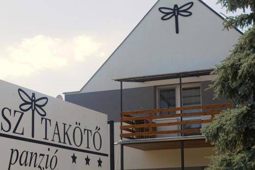 Szitakötő Panzió in Tiszafured, Hungary