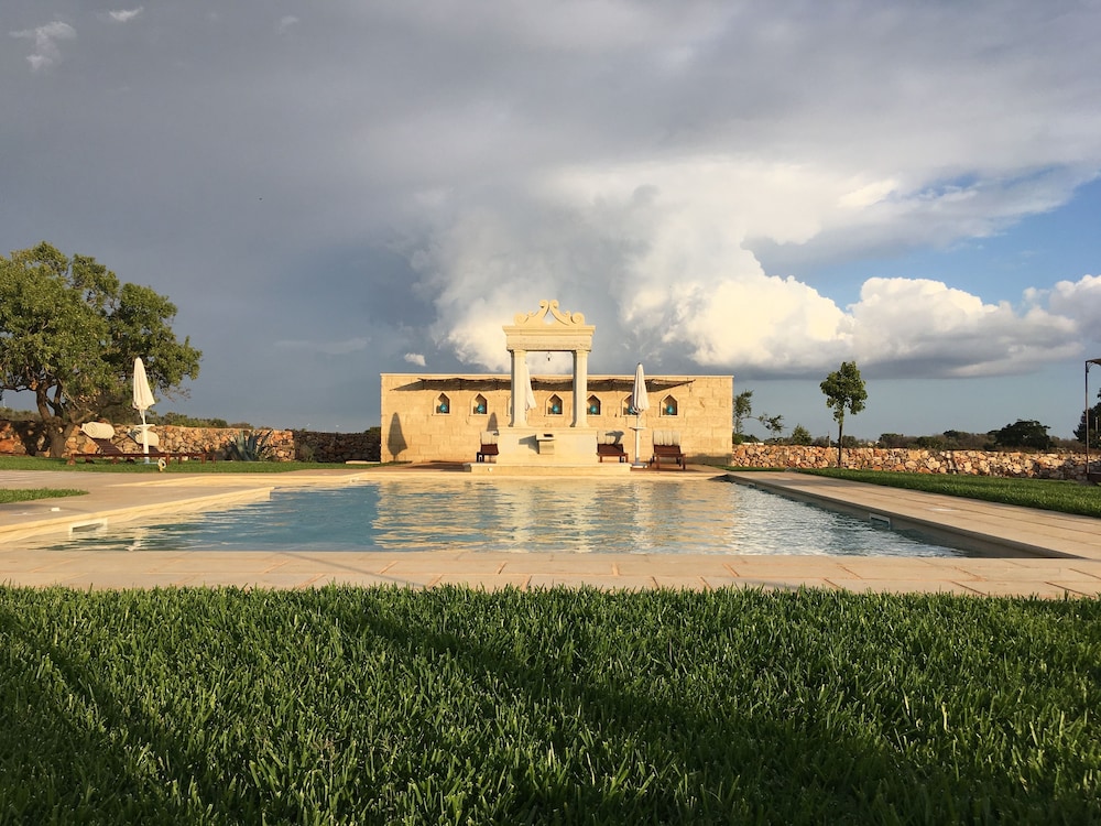 Masseria Cisternella — 4-Star Luxury Hotel in Alliste, Italy