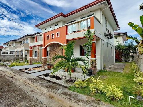 Casa De Mira — 4-Star Luxury Hotel in Angeles City, Philippines
