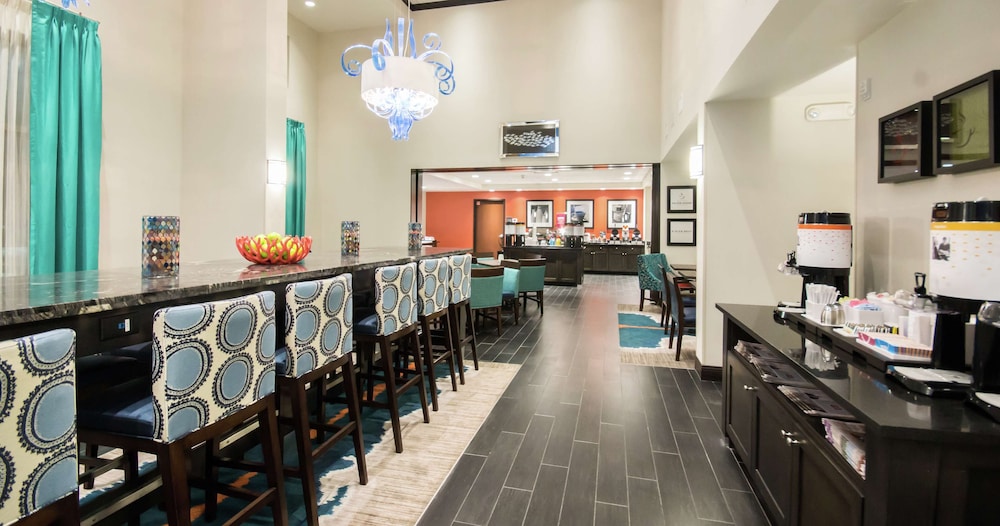 Hampton Inn & Suites Orlando At SeaWorld - photo 27