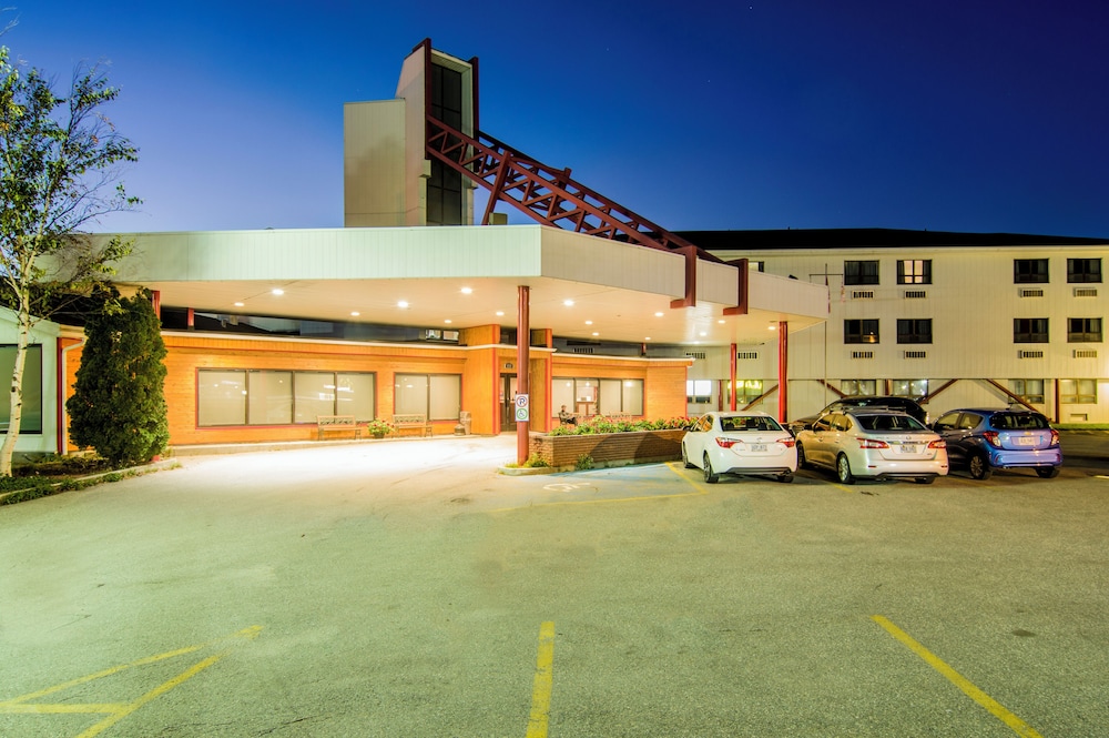 Sinbad's Hotel & Suites - last minute hotel in Unknown City
