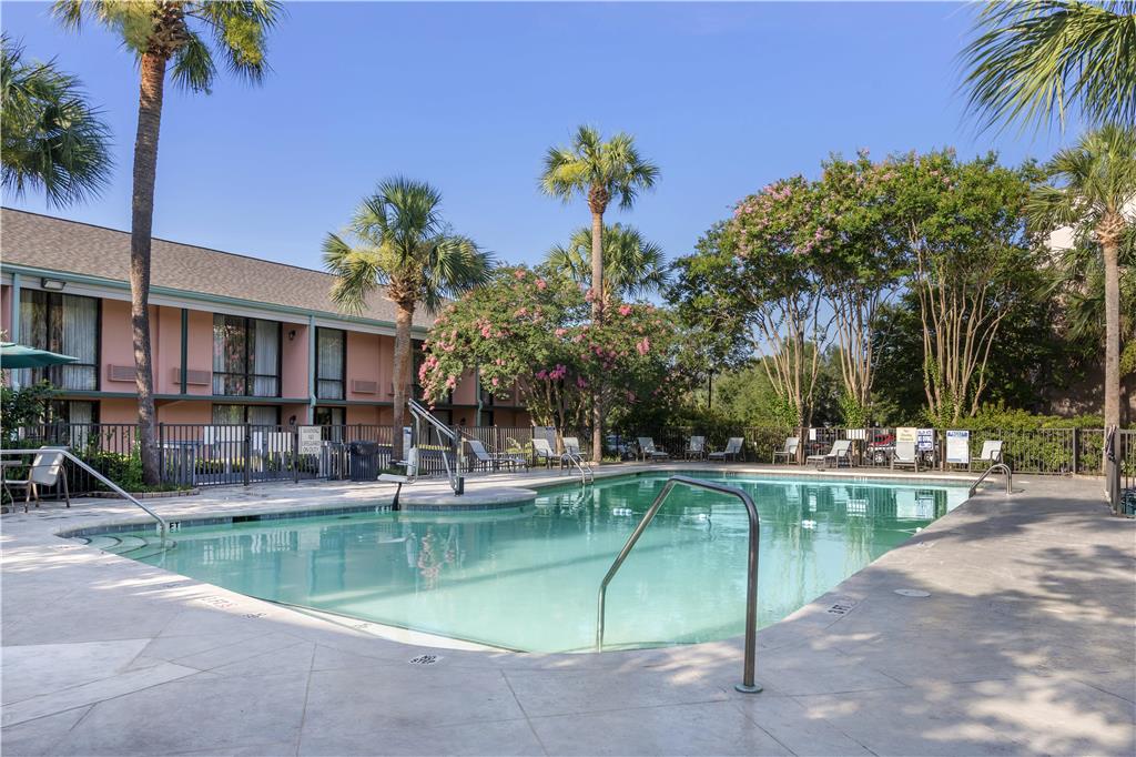 Best Western Charleston Inn - photo 4