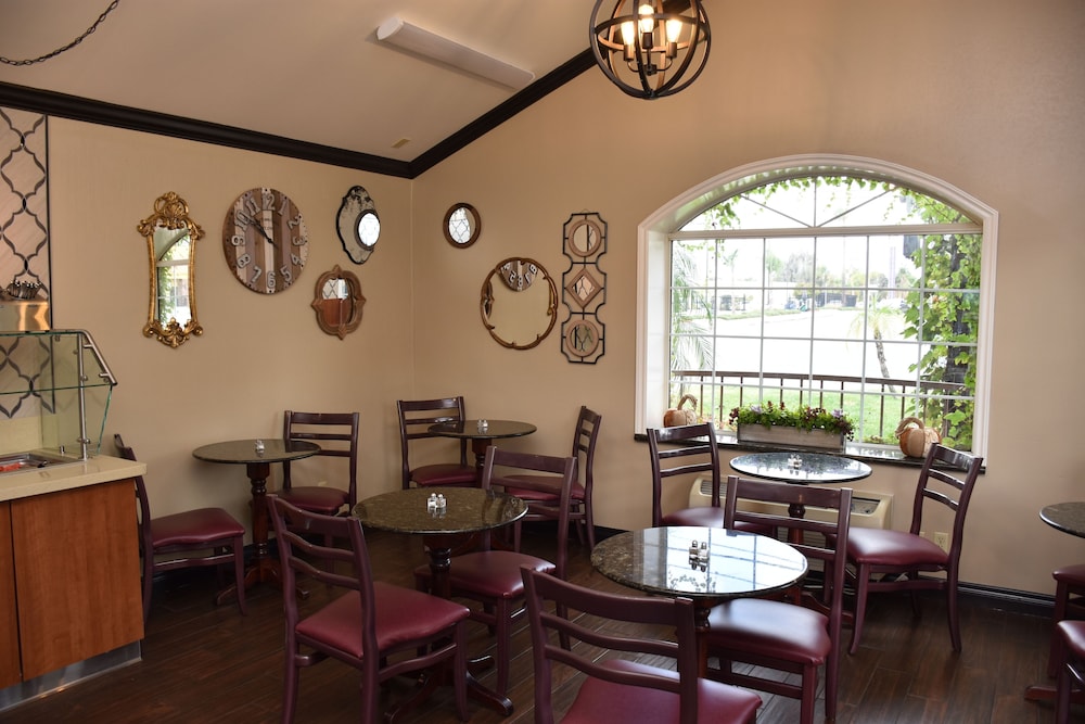 Dynasty Suites Redlands - photo 30