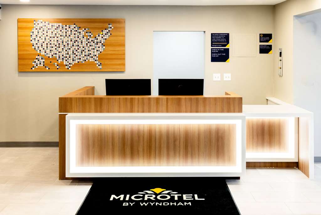 Microtel Inn & Suites by Wyndham Springville - photo 9