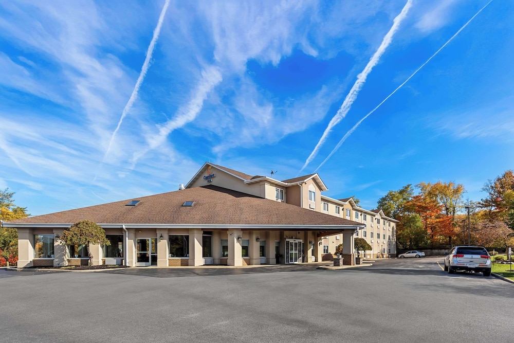Comfort Inn Painesville Concord - carbon neutral hotel in Painesville