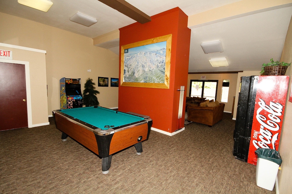 Mammoth Ski & Racquet Club - photo 64