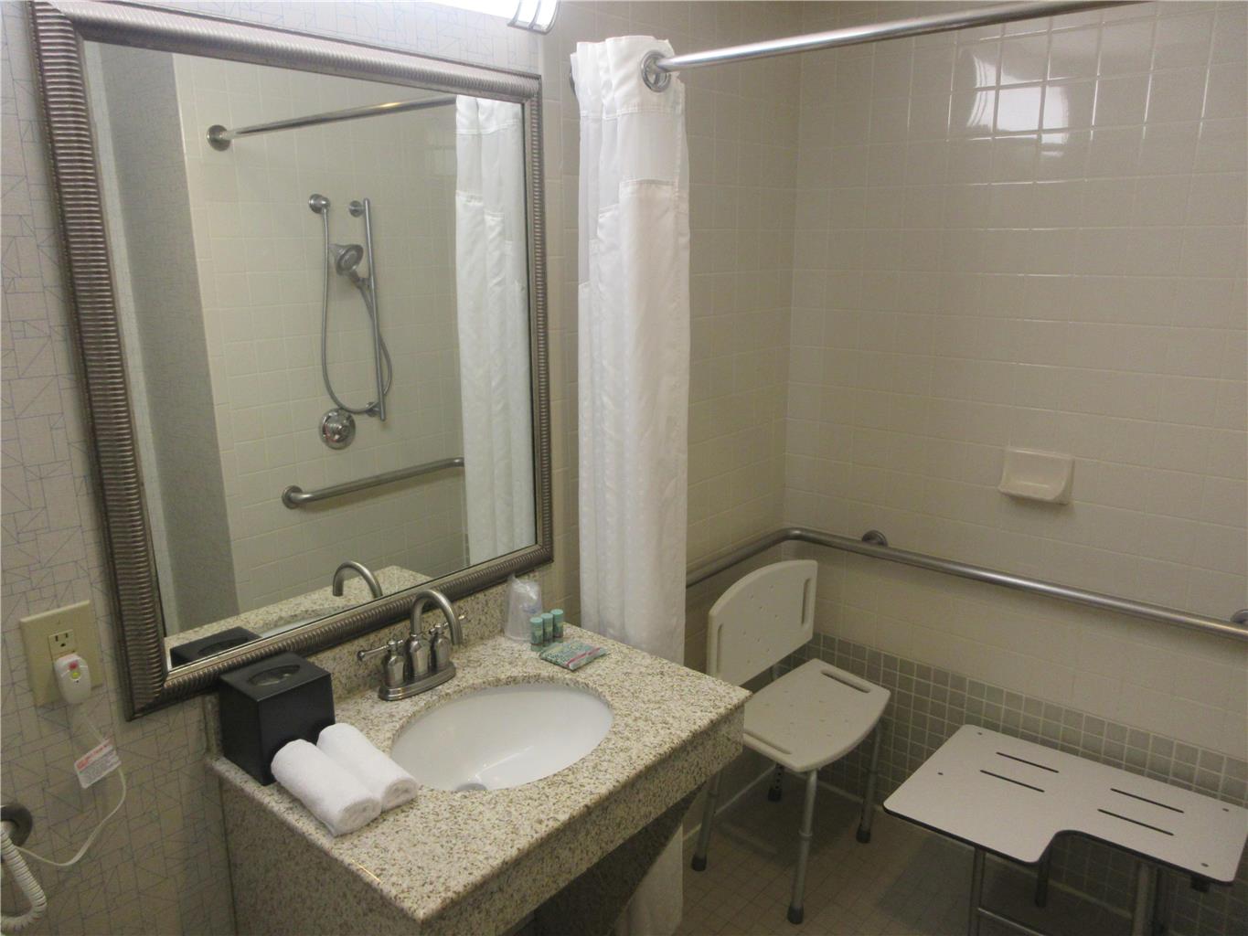 Holiday Inn Express Houston N 1960 Champions Area - photo 14