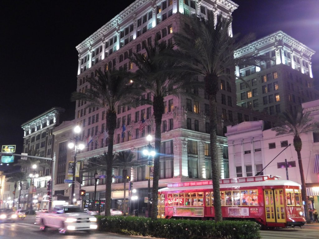 Brilliant 1BR in C.B.D by Sonder — 4-Star Luxury Hotel in New Orleans, United States