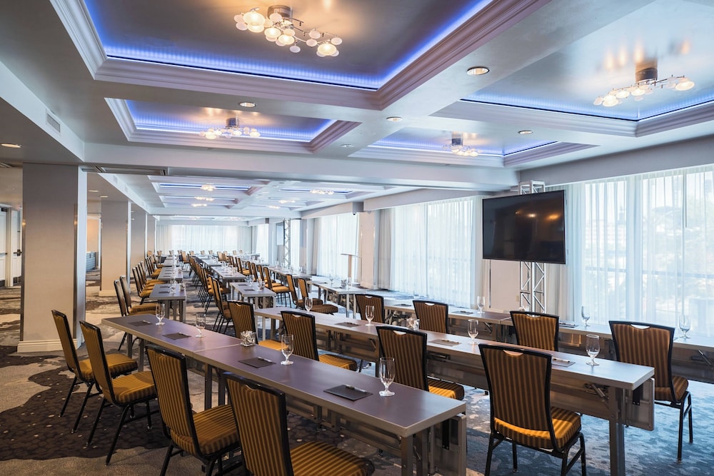 Renaissance Pittsburgh Hotel - photo 33