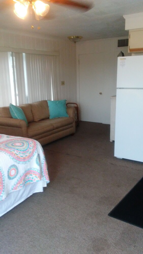 A Place to Be Nokomis Beach - photo 10