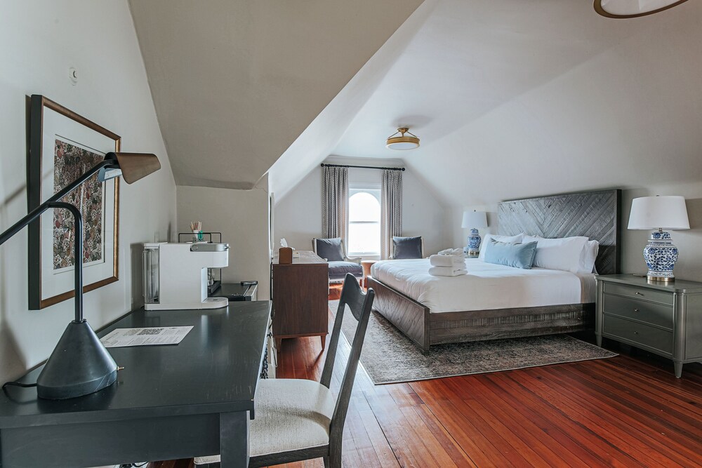 The Historic Berkeley Place - photo 45