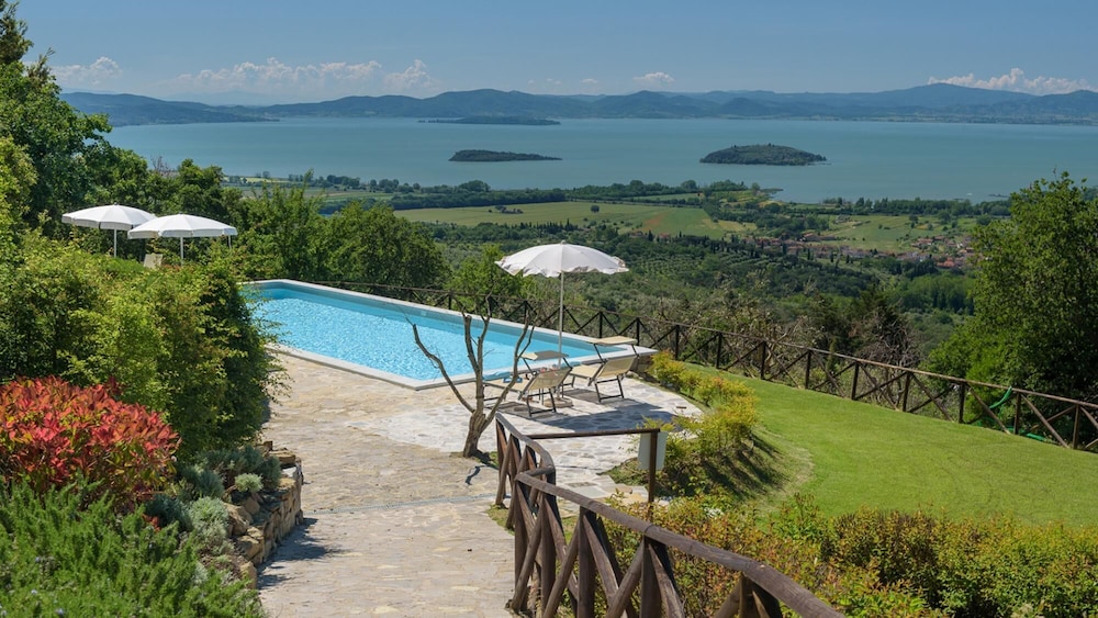 Antiche Pietre 10 in Tuoro sul Trasimeno in Tuoro Sul Trasimeno, Italy