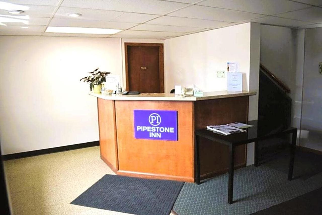 OYO Hotel Pipestone MN Canterbury Park - photo 6
