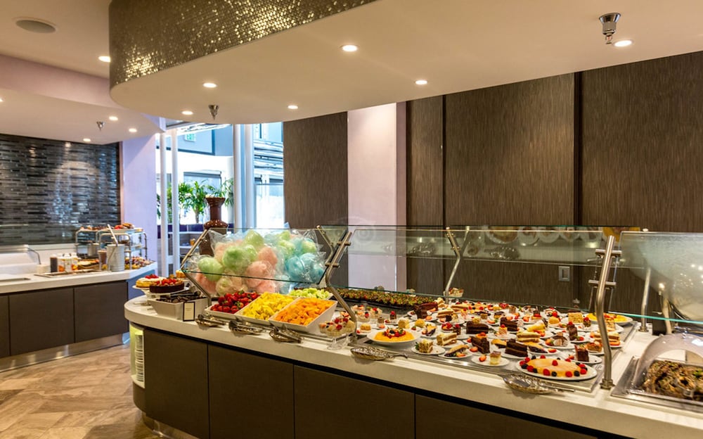 Hilton Los Angeles Universal City - photo 49