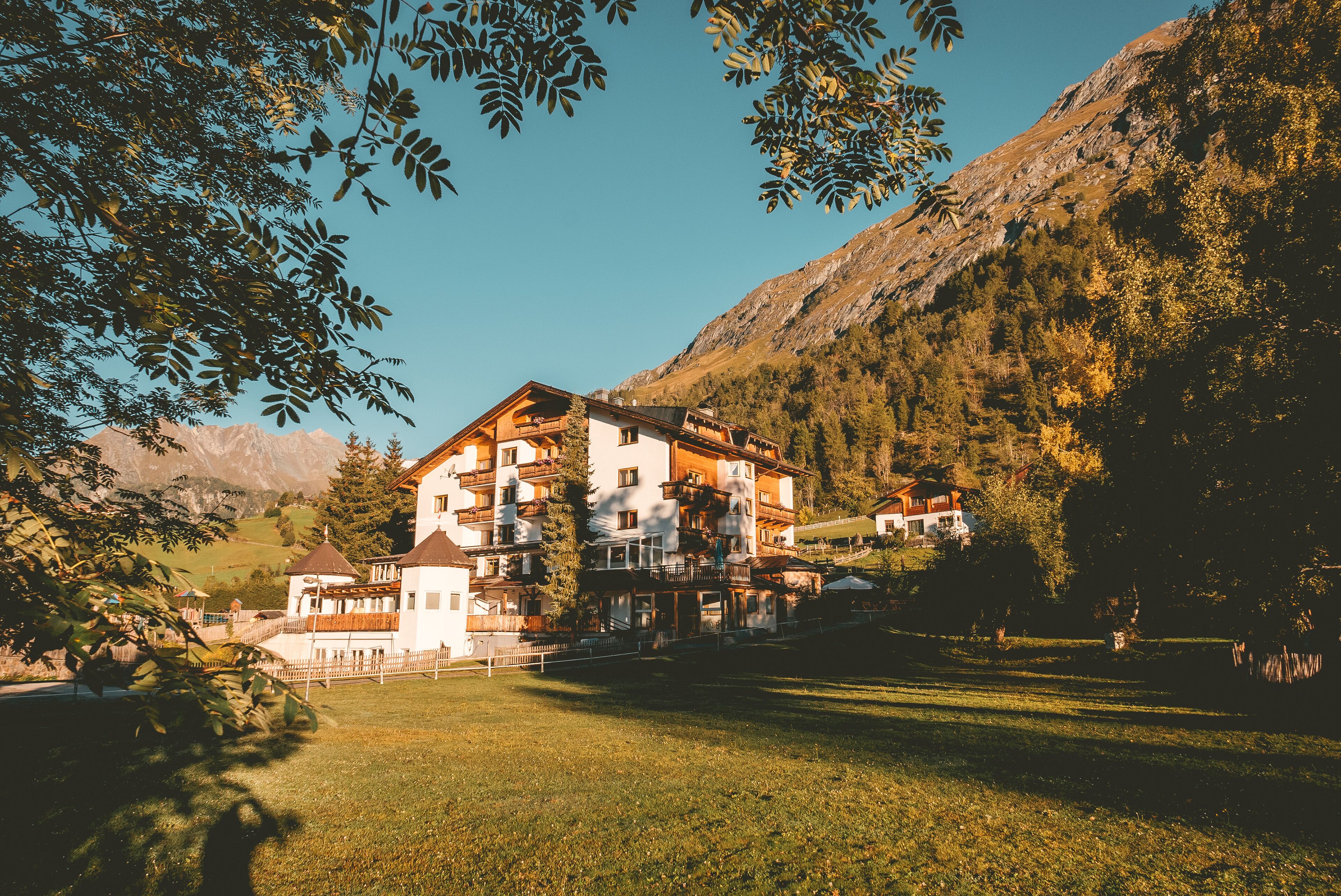 Familienhotel Replerhof — hotel in Praegraten