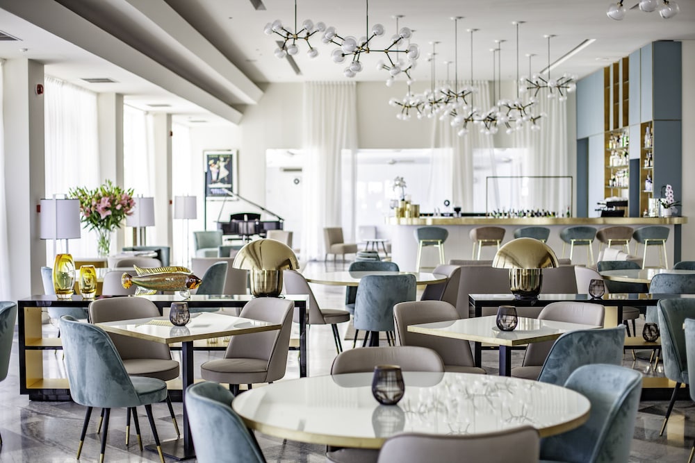 Diana Grand Hotel — 4-Star Luxury Hotel in Alassio, Italy